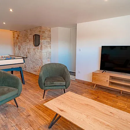 Dom wakacyjny Le De La Bonne Amie *